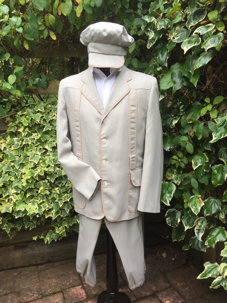 Men's Great Gatsby Plus 4's Suit - Masquerade