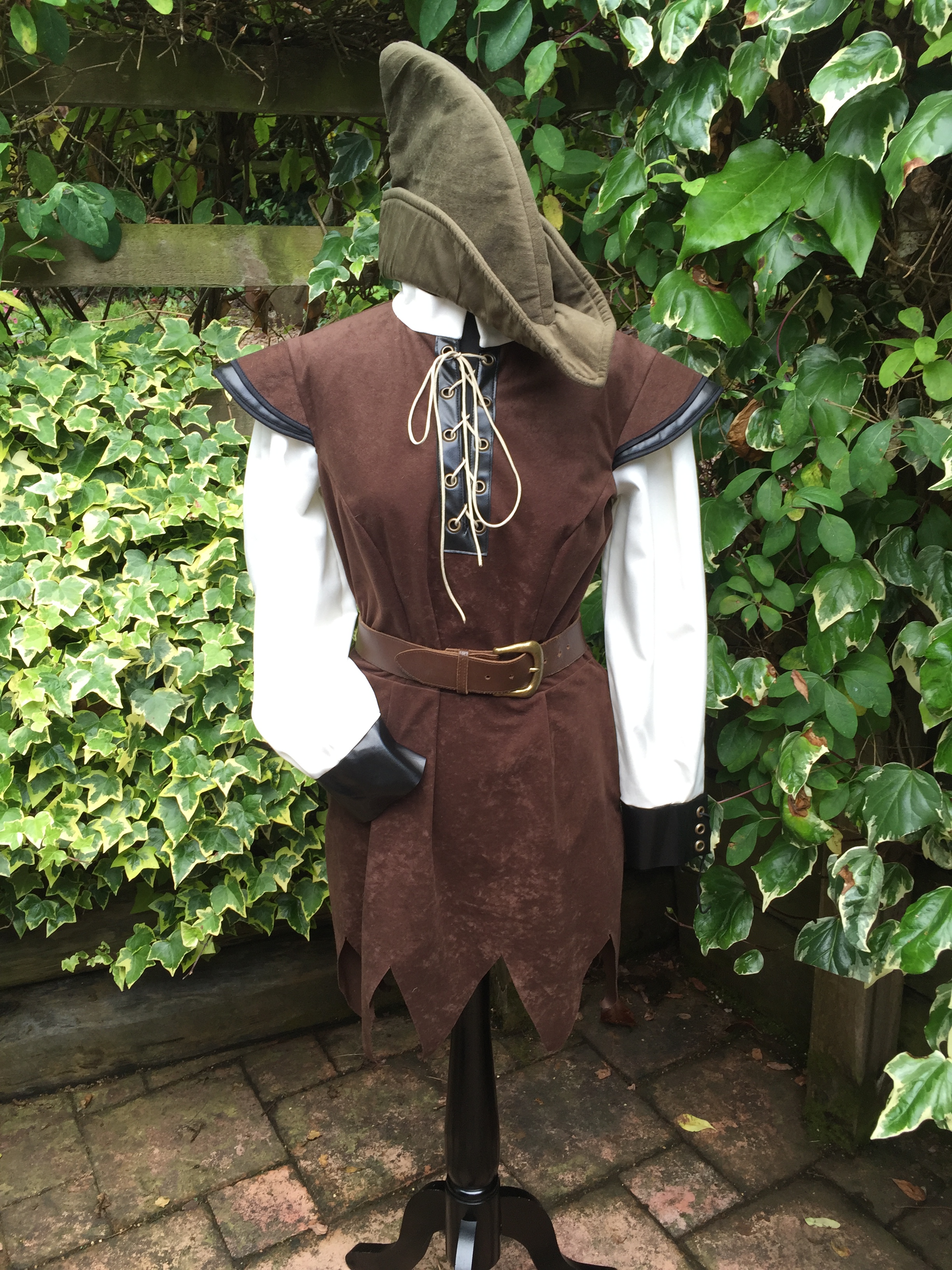female robin hood costume