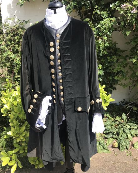 Men’s Black Velour Pirate Costume To Hire. Pirate Fancy Dress Costumes