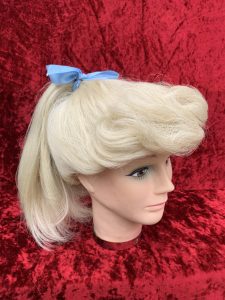 Blonde ponytail wig